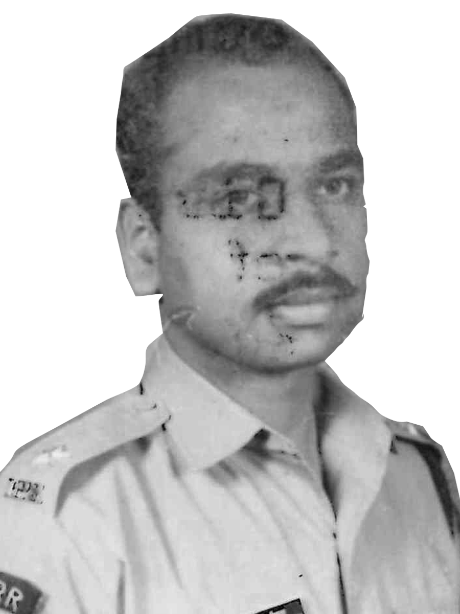 <div >Raj Kumar</div><p>Year : 1974</p><p>RR : 27</p><p>Cadre : Tamil Nadu</p> <div >Raj Kumar</div><p>Year : 1974</p><p>RR : 27</p><p>Cadre : Tamil Nadu</p>